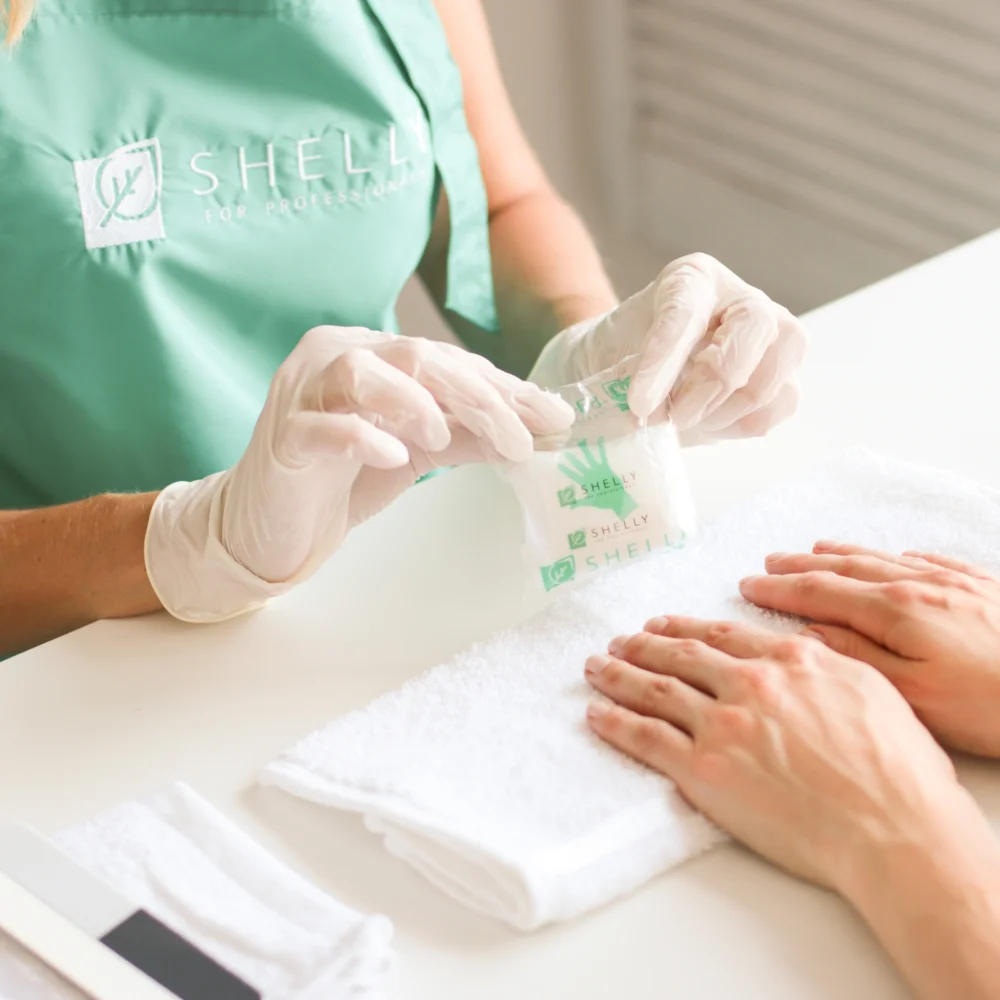 Manikürehandschuhe mit Emulsion Shelly 1st